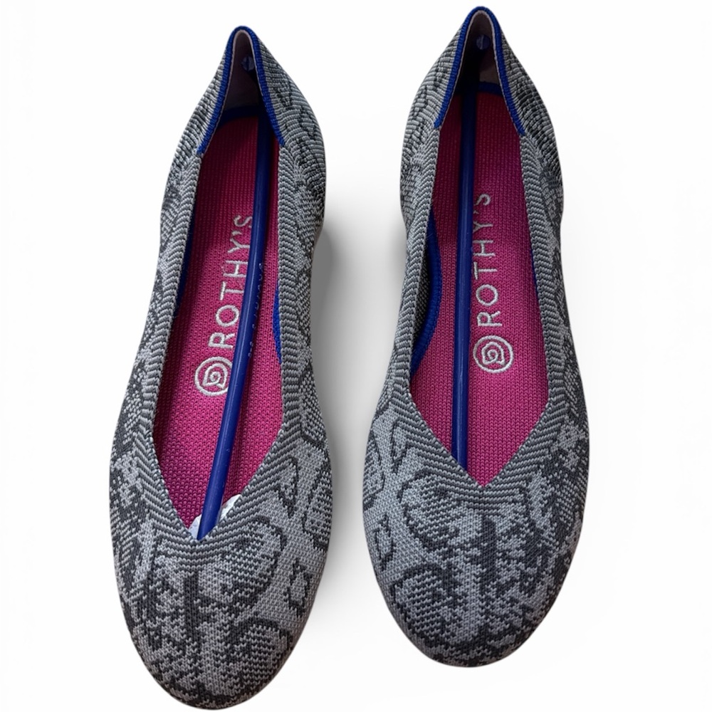Rothy's- The Flat - Grey Stone Snake Print - Size 6 Round Toe Retired
